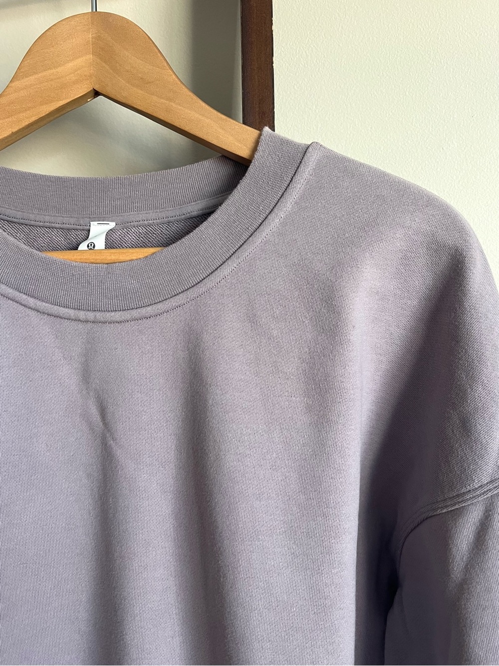 lululemon athletica Perfectly Oversized Dusty Mauve Crewneck Sweatshirt - Picture 3 of 6